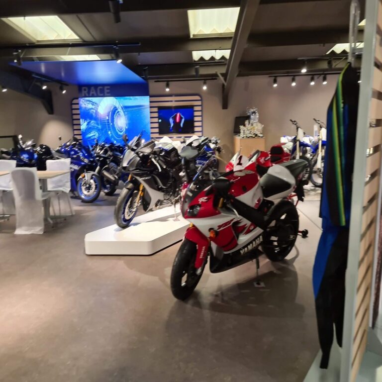 Expert Commercial Painter and Decorator In Leicester