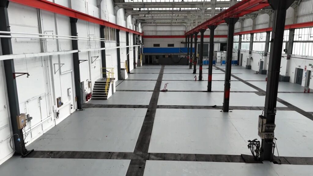 Commercial Painter Leicester – Expert Warehouse Interior Painting and Floor Coating